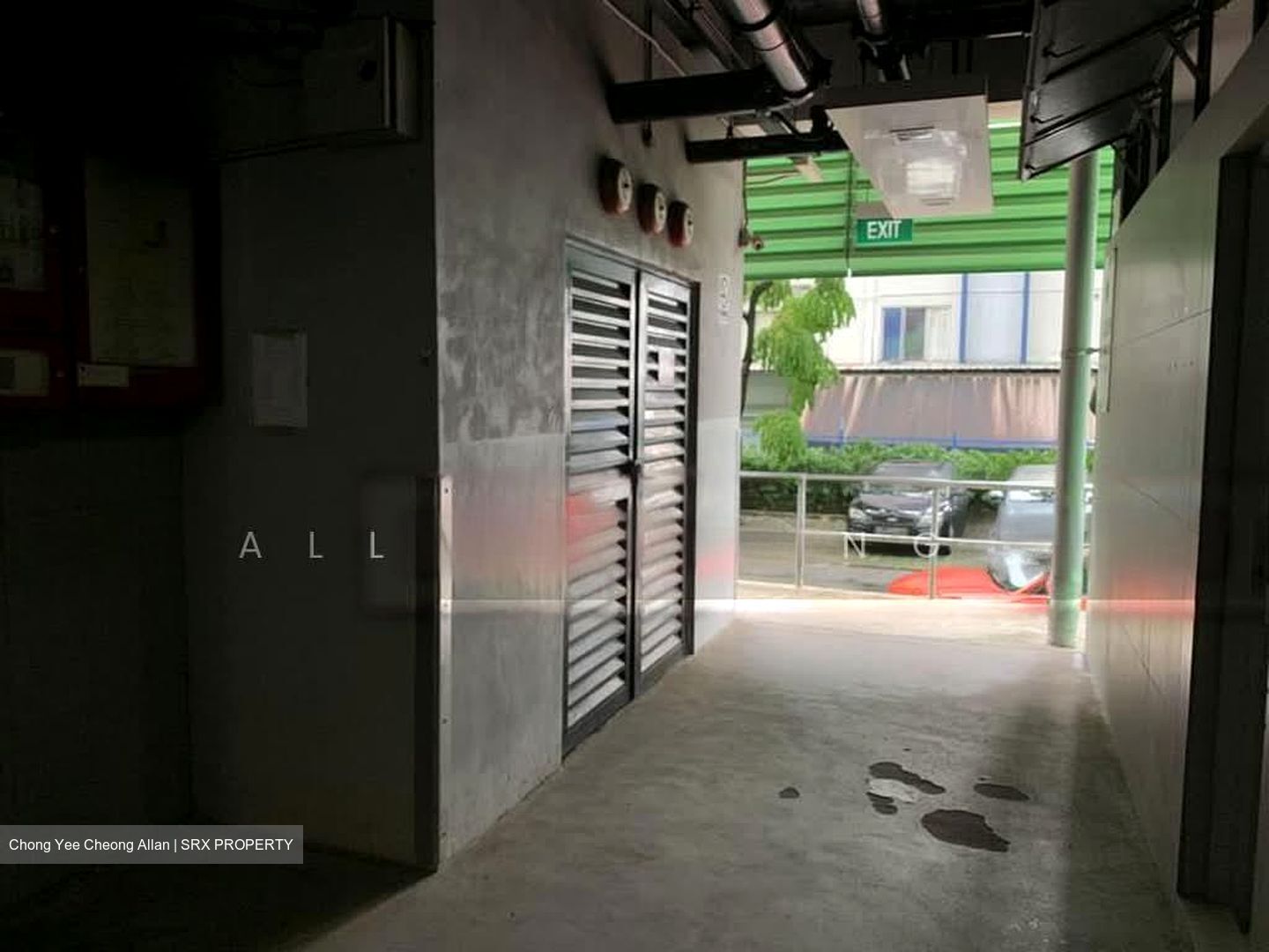 B Central (D12), Warehouse #580084851
